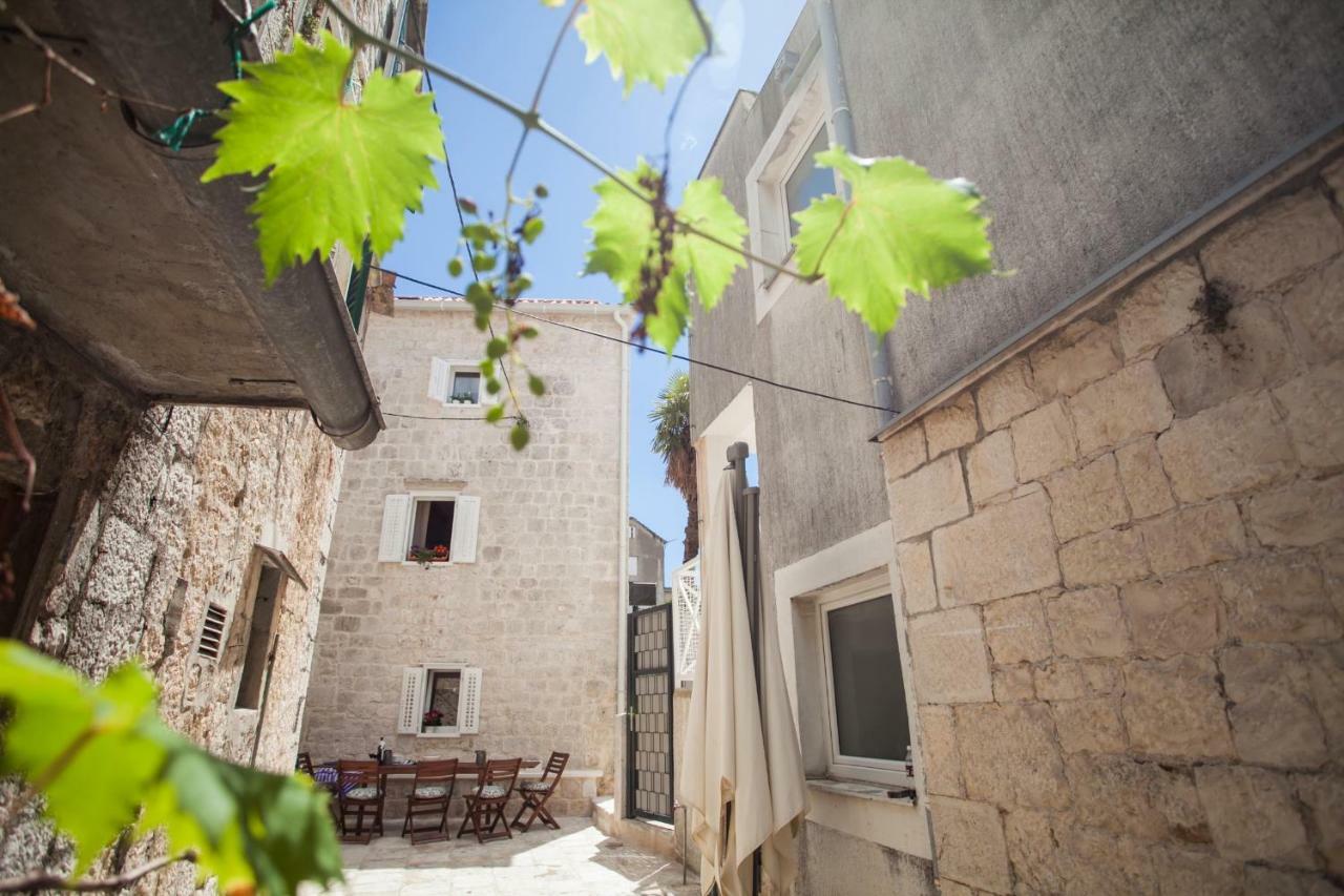 Villa Lucia Trogir Exterior foto