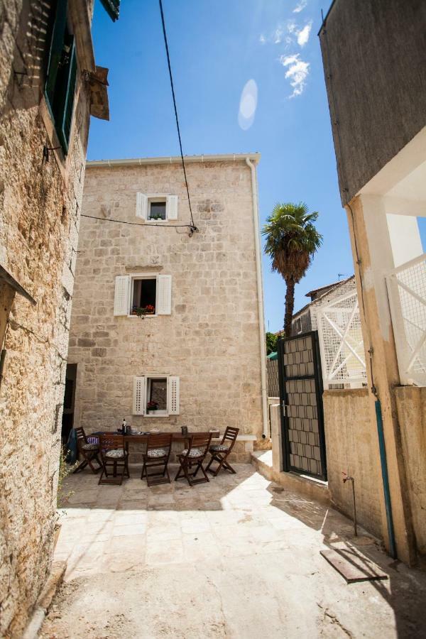 Villa Lucia Trogir Exterior foto